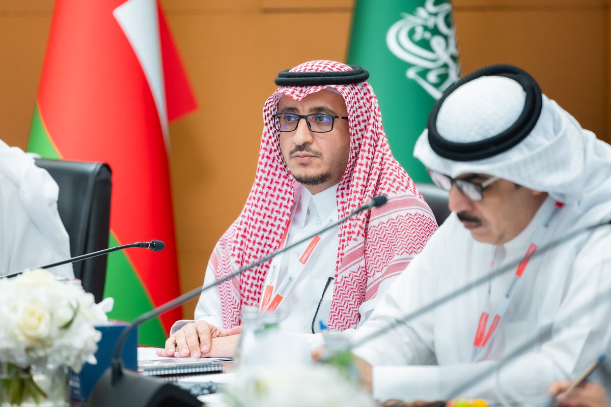 mal_assiri's tweet photo. سعدت بمشاركة زملائي قيادات كليات التربية بدول مجلس التعاون لدول الخليج العربية في الملتقى التاسع بكلية التربية - جامعة الإمارات العربية المتحدة، فلهم خالص الشكر والتقدير، وبفضل الله وتوفيقه تستضيف كلية التربية جامعة الملك خالد الملتقى العاشر 2026. https://t.co/ZoX0xbO9KH