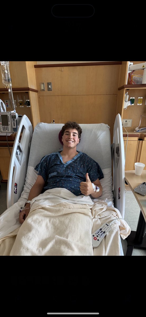 Fourth and last surgery. It’s been a rough path to get back from each rough process . It’s all about trusting God and knowing your Tooken care of and the Lord will determine your outcome. Always find peace and trust in the Lord. Faith is stronger than fear ❤️<a href="/joelbradford/">Joel Bradford</a>