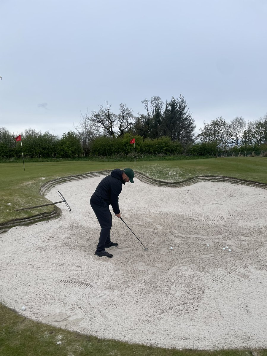 Ross Eaglesham (@rosseaglesham) on Twitter photo Superb short game clinic today with <a href="/conorogolf/">ConorOneil</a> sort of feel like improvements are possible now! Superb short game clinic today with <a href="/conorogolf/">ConorOneil</a> sort of feel like improvements are possible now!