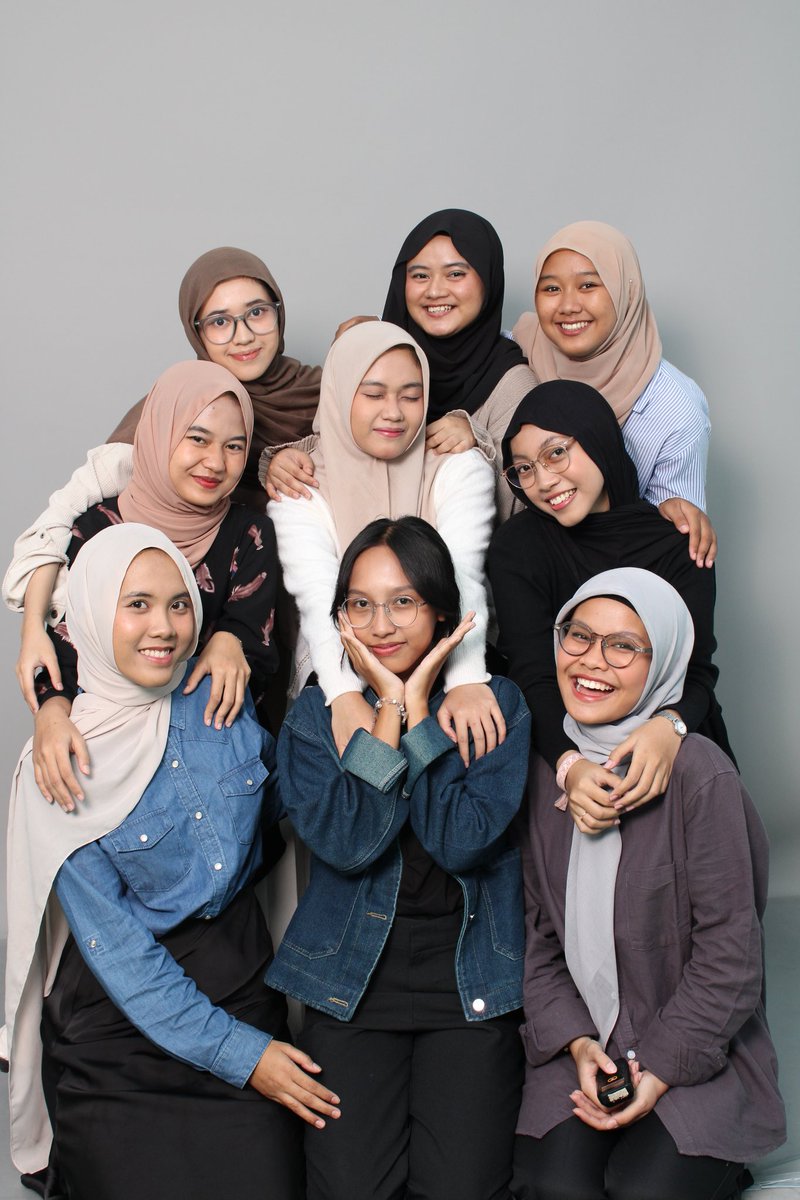 firstlogin_'s tweet photo. Faves of April 🌸 https://t.co/Ab55zcliEf