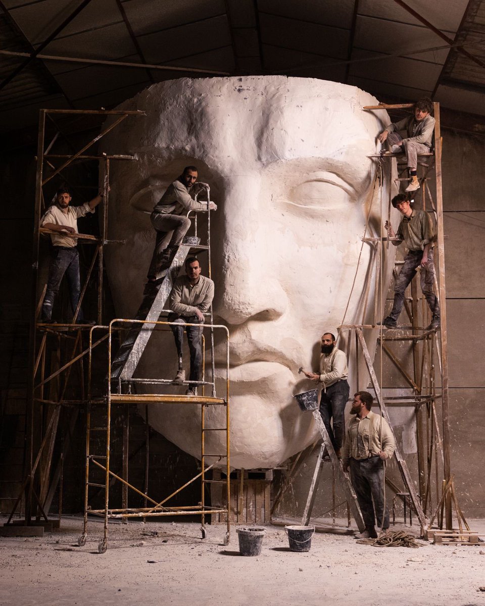 The New Statue of Liberty in the Making!

150 years ago, France offered that gift to the USA — an ode to the ideal of Liberty, funded by the people, with no government involvement.

But time went by… and the light has faded…

The Flame of the West must be revived!

We, the last