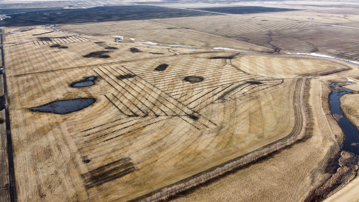A fall install from above 🍂🚜
Always rewarding to see those old wet spots finally draining — turning tough acres into productive ground where crops struggled the year before. #tile24