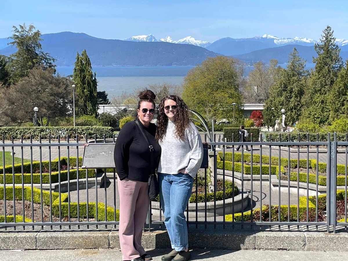 YstoneYstone's tweet photo. Out and about with our girl☀️🌺⛷️✈️ she represents wherever she goes #whistler #ubc @buddavidge #simani https://t.co/ckaSdF599J