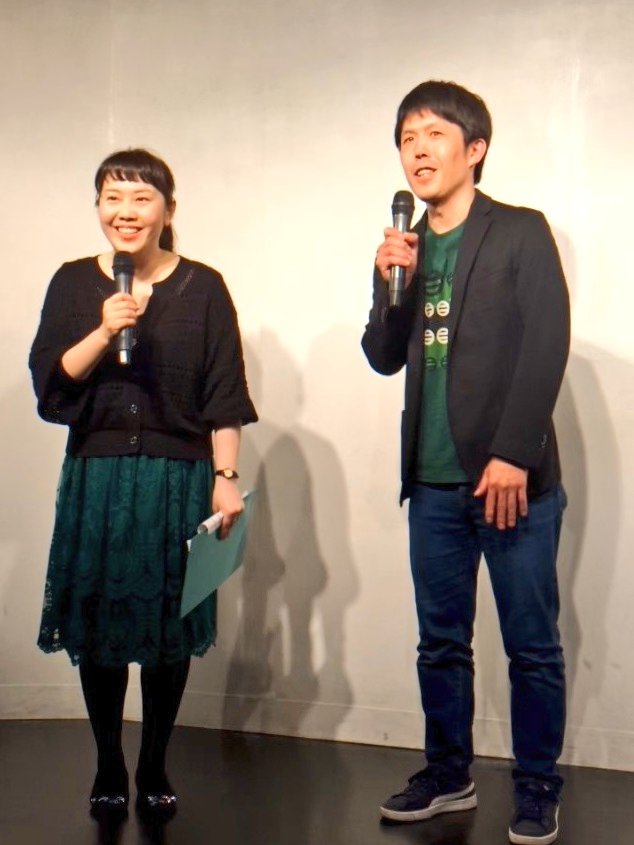 mountainbook24's tweet photo. 第８回ツイプラ芸人お笑いライブ(通称事務所ライブ)、ありがとうございました！ お陰様で優勝することができ三連覇を果たしました👑ゲストのや団さん、盛り上げてくださりありがとうございました🤩🤩 https://t.co/bUPERBc0iX