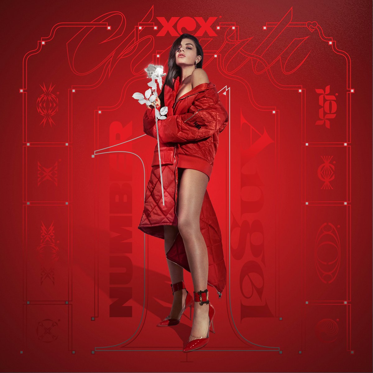 officialcharts's tweet photo. Charli xcx's (@charli_xcx) #Number1Angel β¨finallyβ¨ makes its UK chart debut this week, thanks to its exclusive Record Store Day (@RSDUK) treatment πΉ
See your brand-new chart highlights here: https://t.co/tddpFnyMWr
#Charlixcx #RSD25 https://t.co/G8QsTykaGf