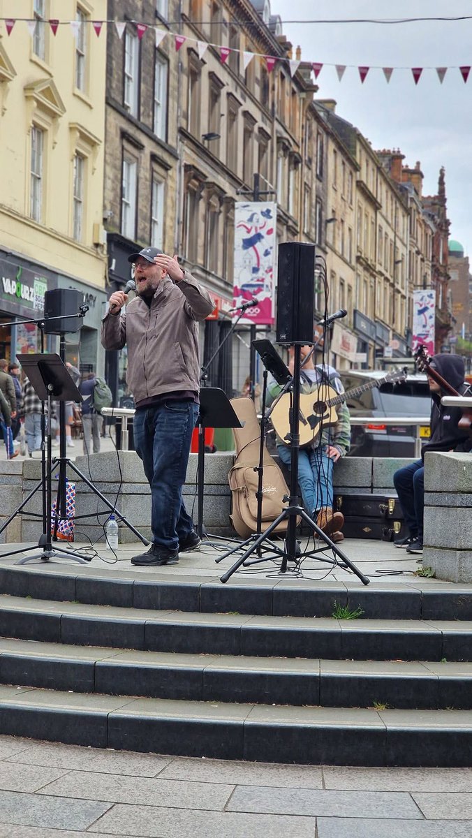 CalvaryStirling's tweet photo. What a blessing to share the Good News of Good Friday in Stirling city centre today. Several churches all working together. The Crossing Fellowship. Kairos Church. Destiny Church. The vineyard and Cornton Baptist. Here’s some scenes from today https://t.co/NapjQ4ddfy