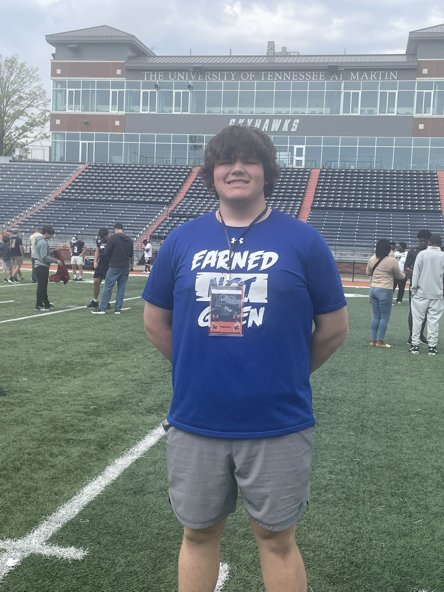 Levihammond73's tweet photo. Great visit @UTM_FOOTBALL today , Thank you coaches for the conversations and inviting me down ! @CoachLeno_UTM @CoachStoutUTM @CoachFields01 @eastjagsFB @stallingsboi70 @TommyLeeCraig @BigTCraig1 https://t.co/0aPo1yRnID