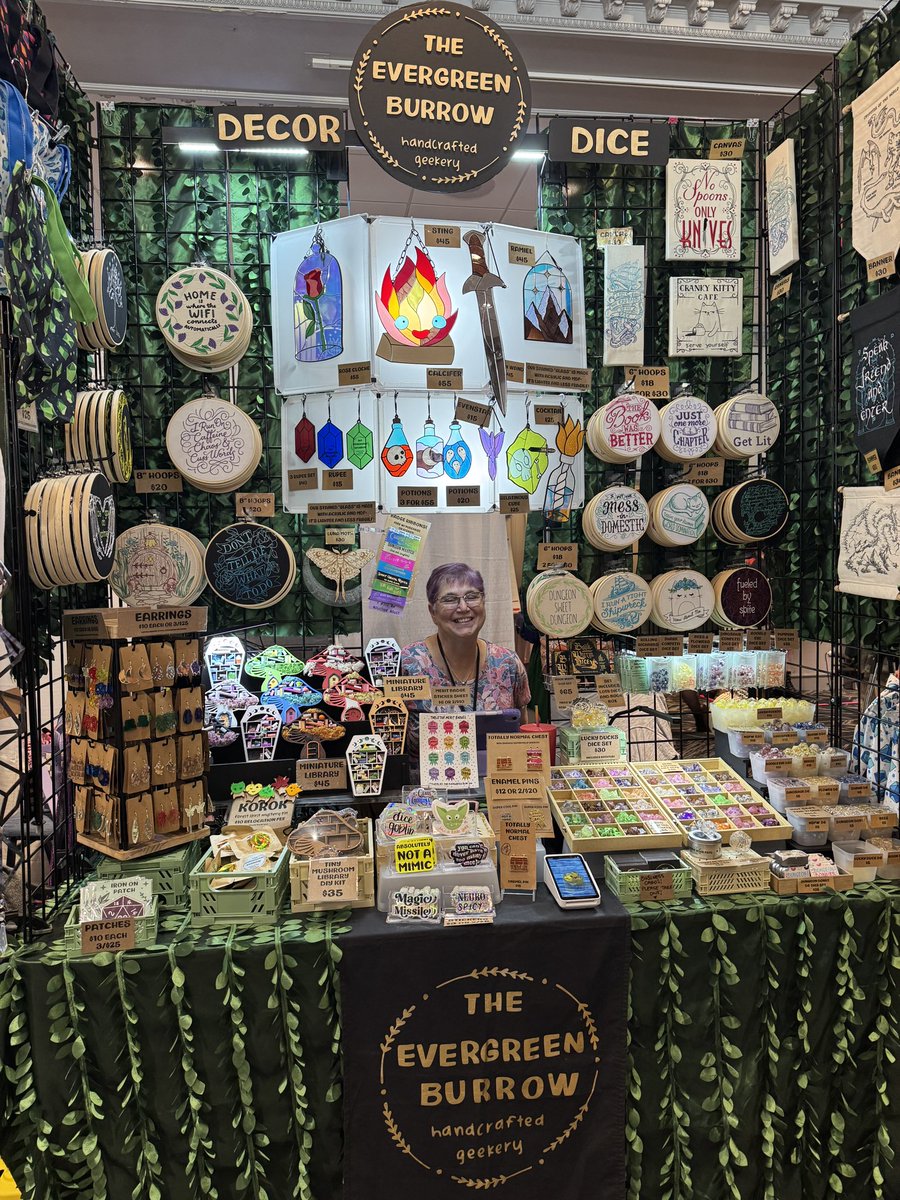 All set up at <a href="/MTAC/">MTAC</a> this weekend! Come see us in the artist alley 💕✨