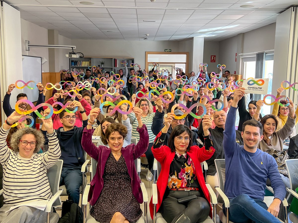 APANATE's tweet photo. ♾️ ¡Somos infinitos!
Gracias a todas las personas que se han sumado a la campaña #SomosInfinitos de @Autismo_Espana mostrando su apoyo al autismo con creatividad y compromiso.
Cada gesto cuenta 💪🏽
#Autismo #TEA #Inclusión #NotInvisible #APANATE https://t.co/mUU662RRgO