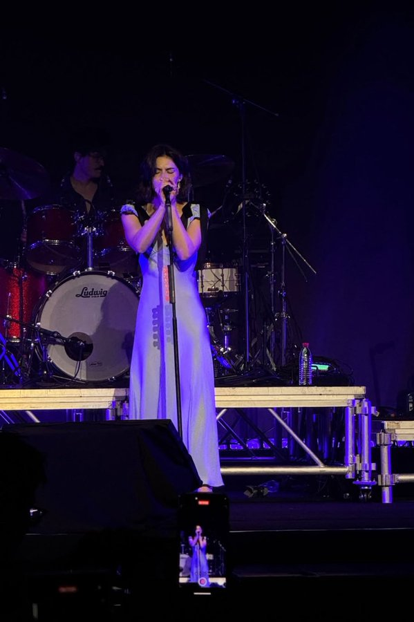 TSOUTOURGA's tweet photo. 🚨| Gracie Abrams has officially taken the stage and kicked off the ‘Secret of Us Tour’ in Shanghai, China! Follow &amp; turn on our post notifications for immediate updates on tonight's show!💙#TSOUShanghai https://t.co/nuJxFN12XG