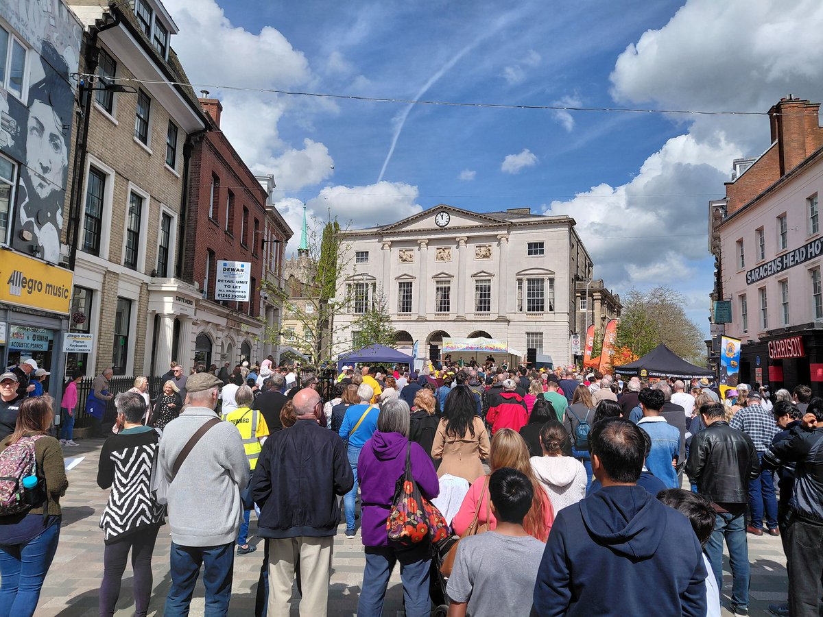 Chelmsford High Street event by churches this afternoon with soulful music, free food, loud motorcycles, and the positive message of Jesus.
Happy Easter!