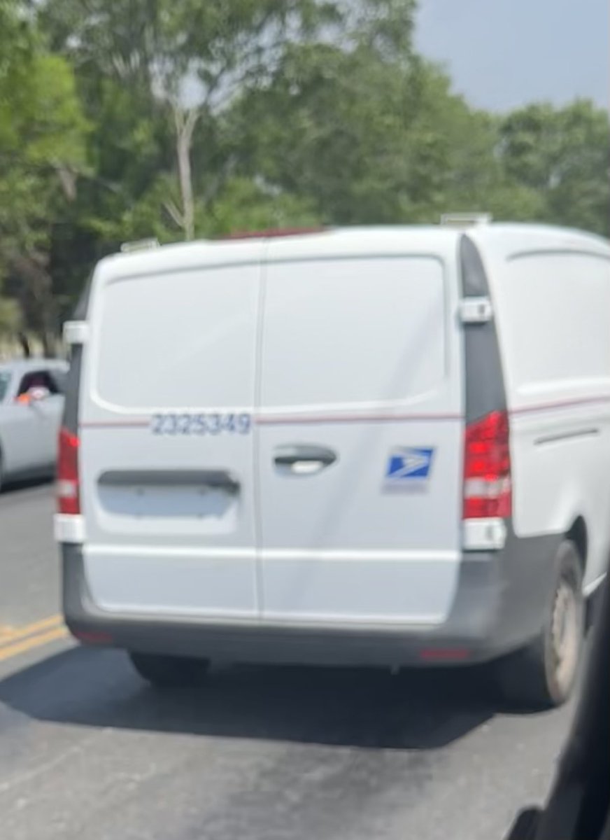 clregio's tweet photo. @USPS Don’t know if (2325349) is late for lunch but 55mph on a 40 near   retirement homes and a local College CAN be dangerous…going so fast it came out blurry. https://t.co/AzU65G439O