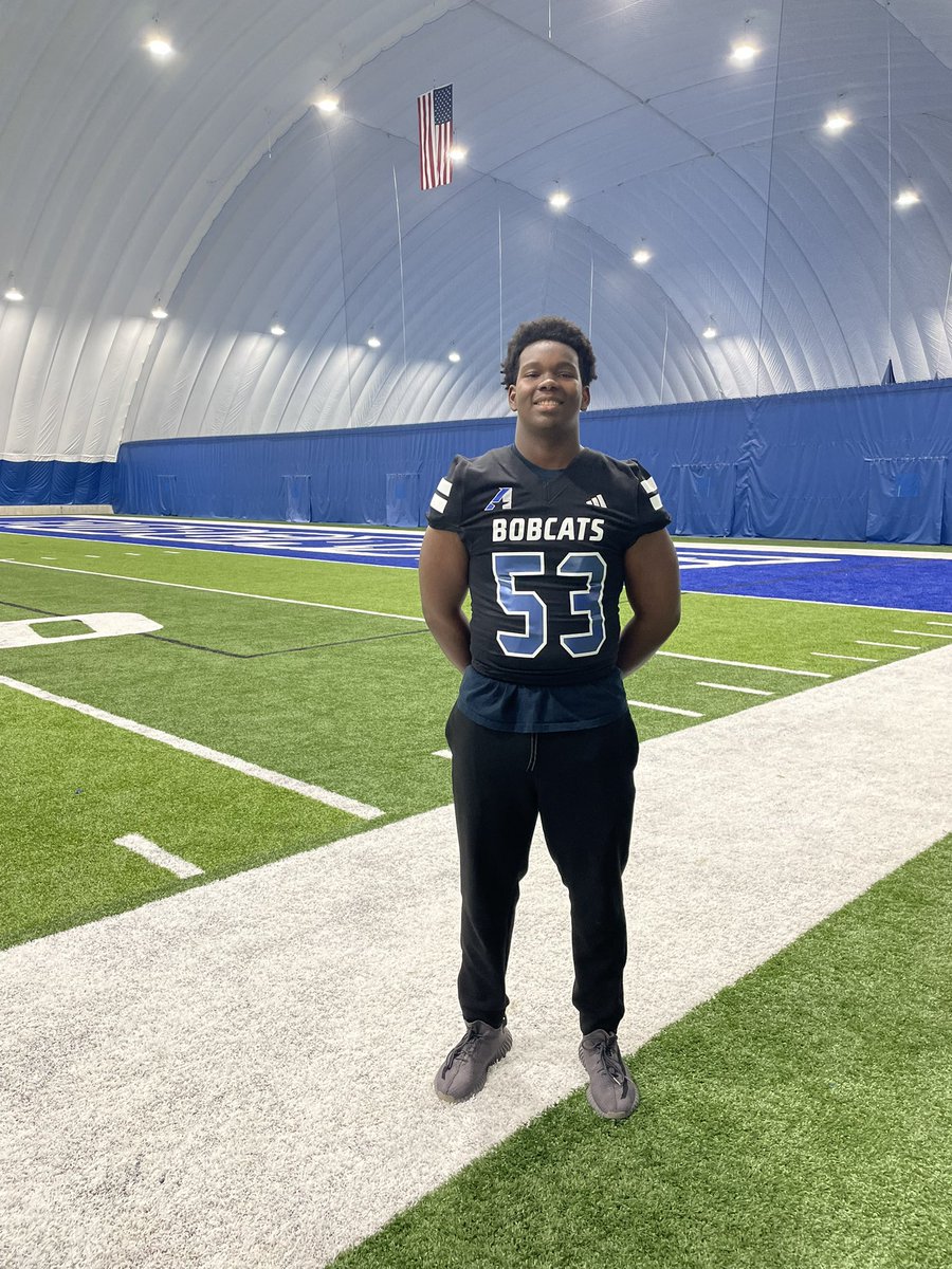 Aaron Williams tweet media