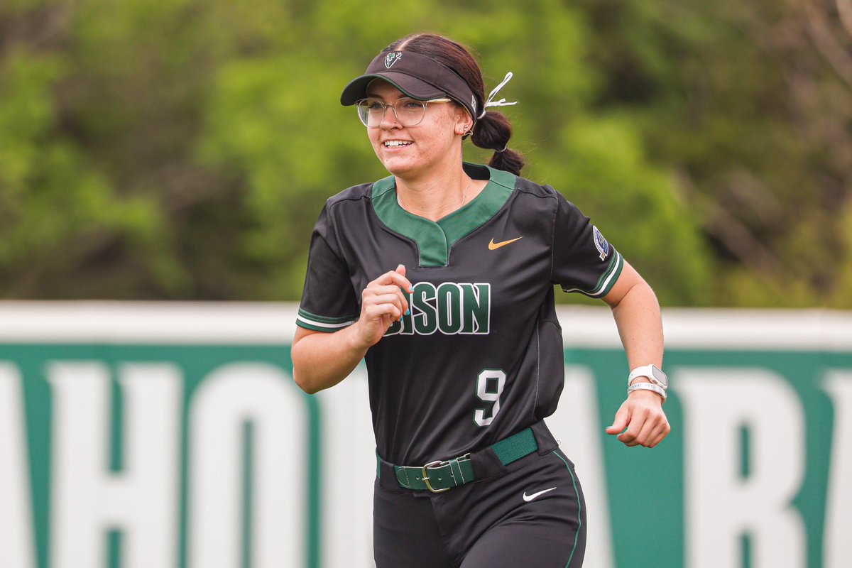 OBU Softball tweet media