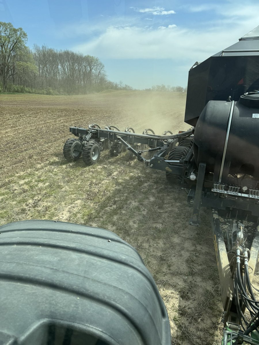 Ryan Robinson tweet media