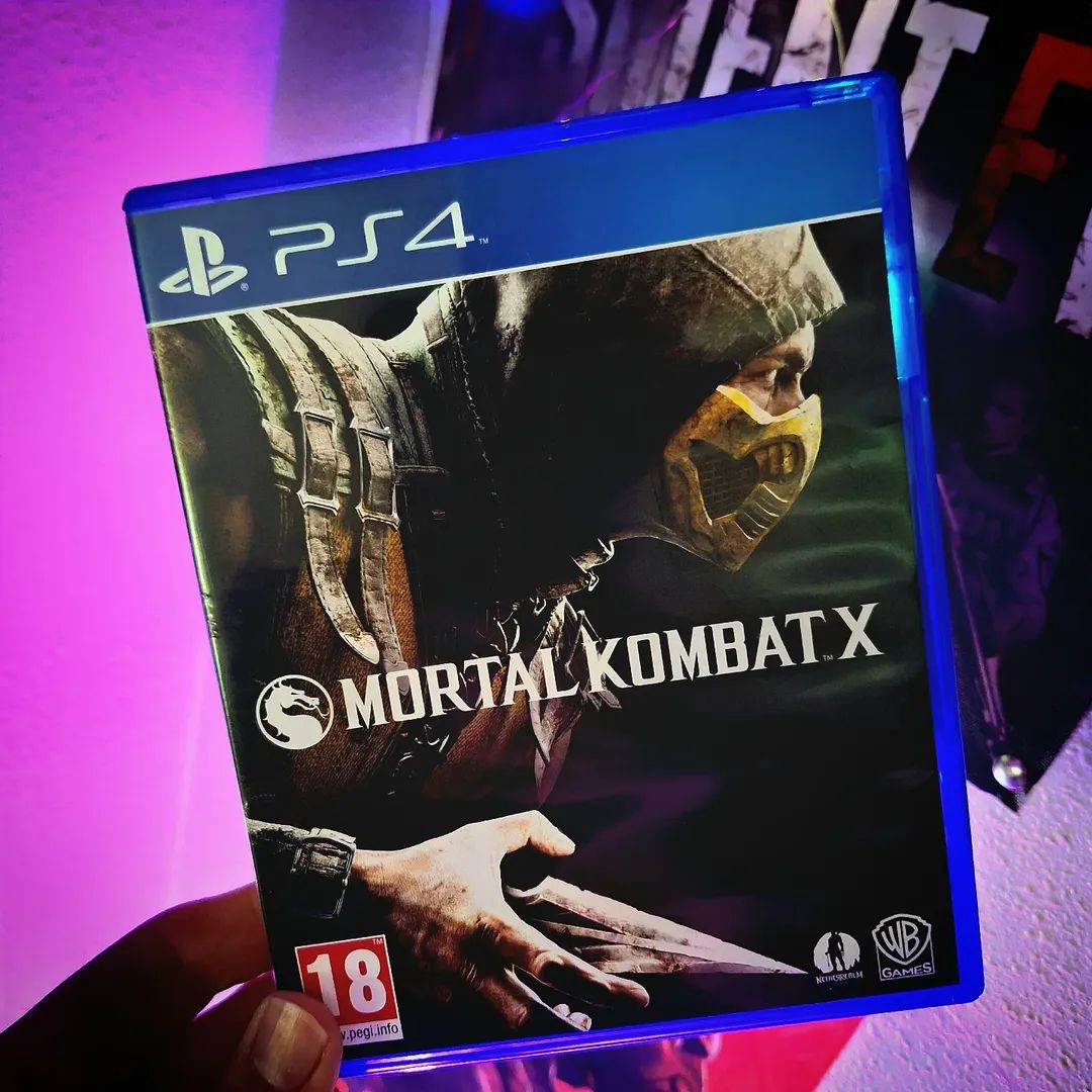 WumpaGames's tweet photo. Siempre hemos tirado más por Tekken, pero este MORTAL KOMBAT X nos está callando la boca. No tenemos ni puta idea de jugar, pero el vicio está siendo brutal y los personajes son una fumada increíble.

#mk11 #mortalkombatx #gamer #scorpion #mortalkombatx #mk #mkmobile #mkx https://t.co/ZslWtY3jPk