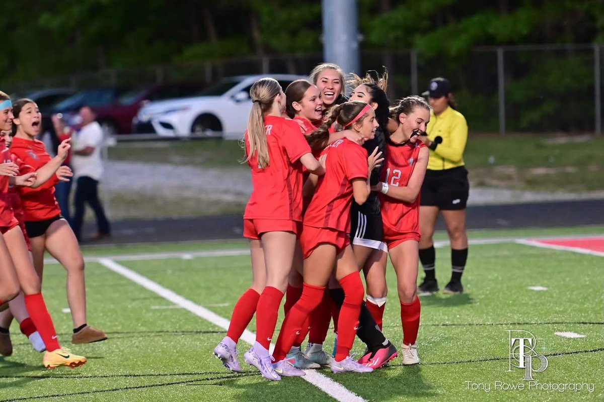 Couldn’t ask for a better squad! 🧤⚽️ Our 4-2 PK shootout victory celebration. 🎉
