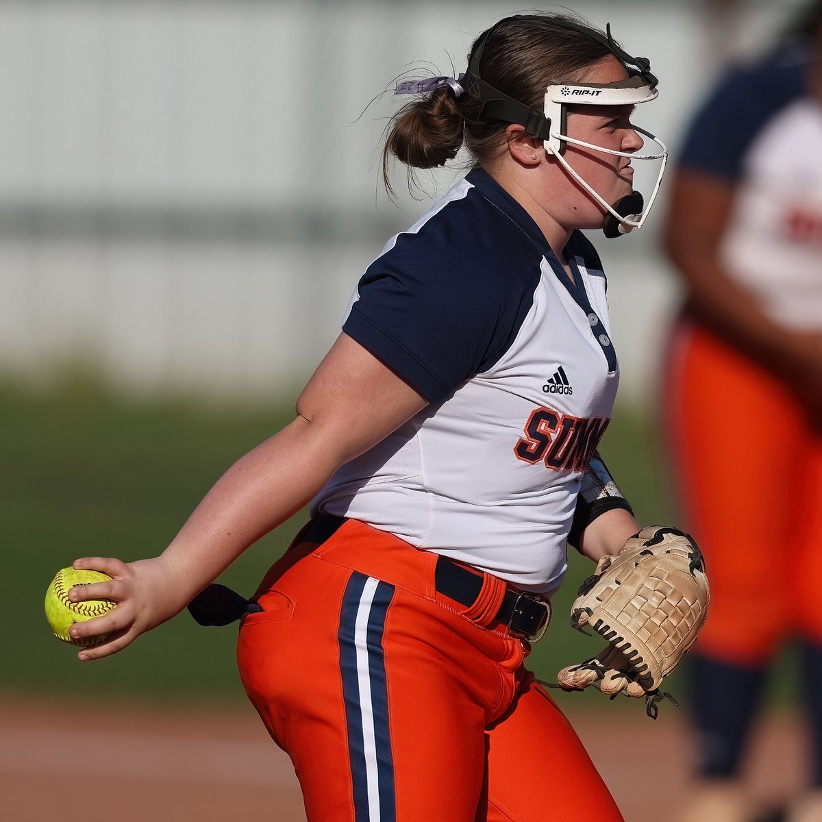 wcsSHSsb's tweet photo. Picked up another district win Thursday night! Final score, 14-0 over Centennial! Saniya H hit a grand slam 💣 and Tarek S had 2 💣💣! Addie J was almost perfect - she only allowed just one baserunner the whole game and Anne Marie R threw that runner out trying to take second! https://t.co/m0eDCMjG0j