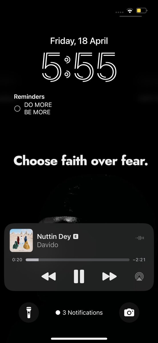 IfejokuP's tweet photo. @davido until i play this album 555 times i no go restt😭🔥🔥 https://t.co/lP0oCwYNr5