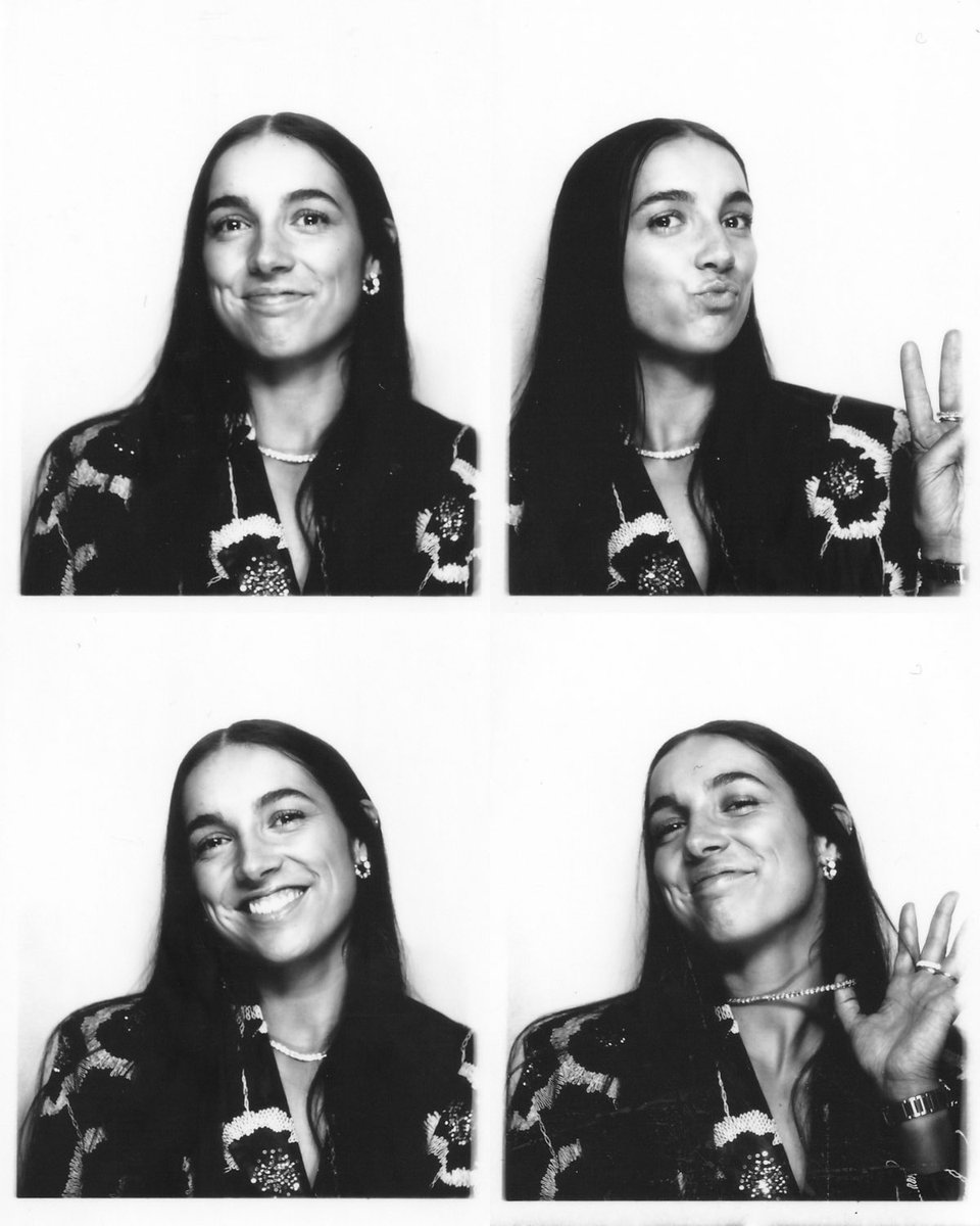 WNBA's tweet photo. The girlies got in the booth and did what needed to be done 📸🧡

Enjoy these Friday flicks! #WNBADraft | @StateFarm https://t.co/2l07biNNwb