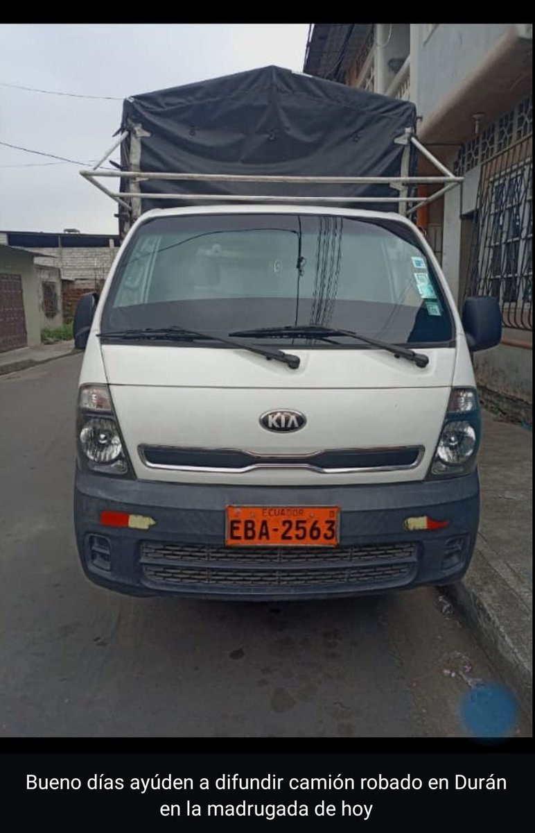 EmergenciasEc's tweet photo. #VehiculoRobado
Ayuden a compartir por favor, gracias https://t.co/Cey0b9XdCg