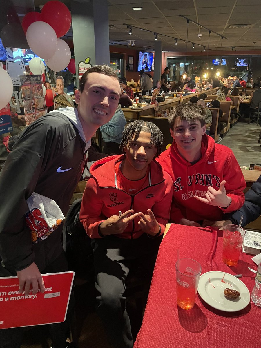 ryolson02's tweet image. Wow, this one stings even more now that my two favorites @11Bradyd and @SimeonWilcher are moving on. Sim, thanks for everything these last two years! I know a huge jump is coming for you in year 3 and I can’t wait! I’ll forever be a fan of yours and I always appreciate you taking…