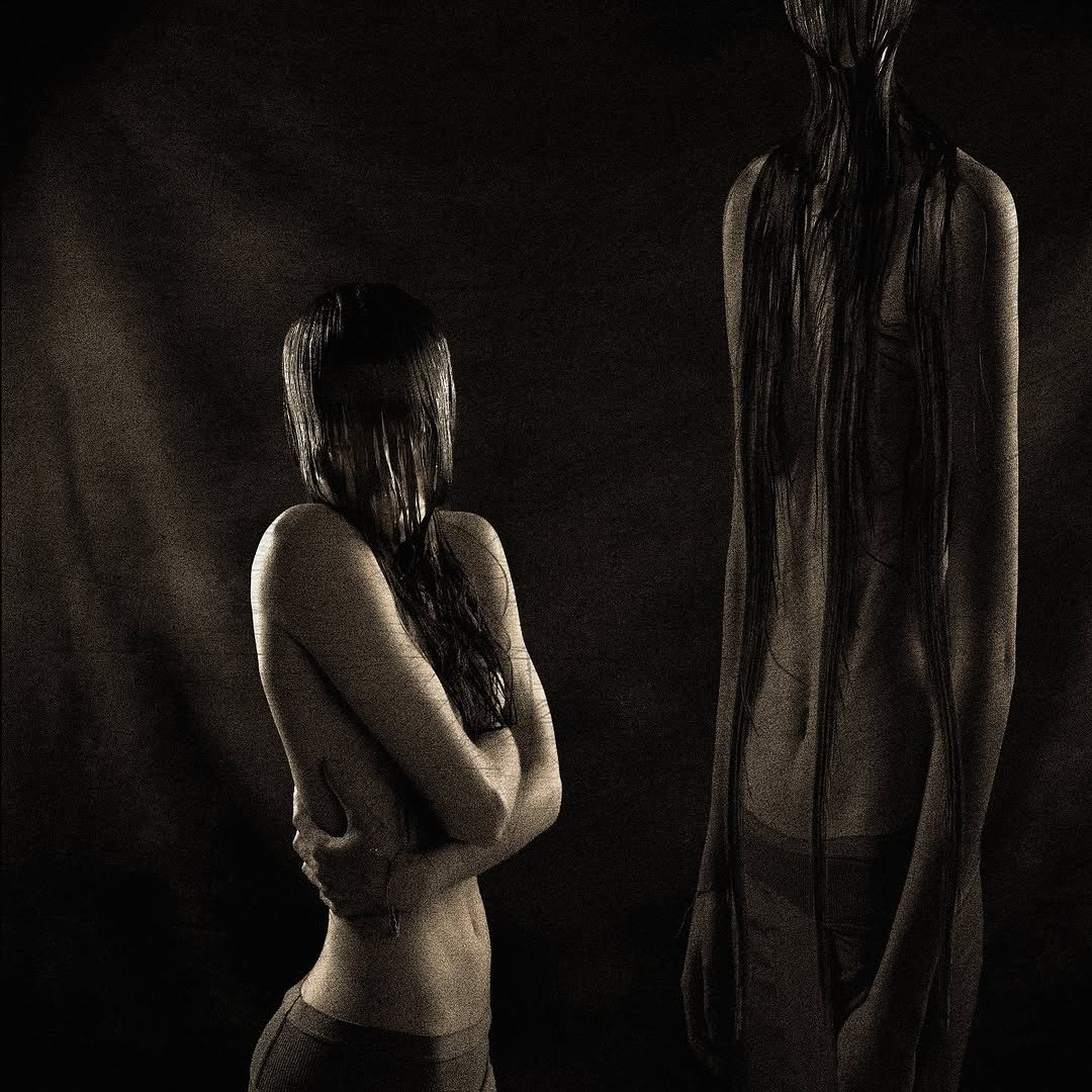 I’m camera . The new EP out May 23 . 
ffm.to/imcamera

Crowd Caffeine out now . ffm.to/crowdcaffeine