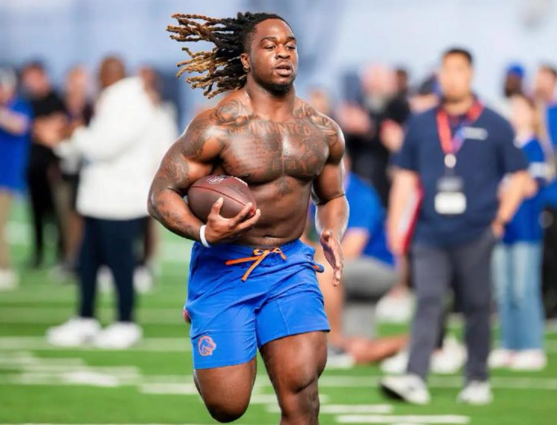 TheFFEngine's tweet image. In Dynasty Fantasy Football, when it comes to rookie drafts, always take the best available.

Unless there are players in the same tier and one is a positional fit. You go for the best available, then trade for positional needs.

Best way to ensure long term success.