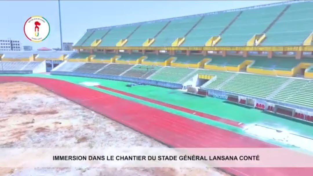 ABOUHUD's tweet photo. RÉFONDATION «FOOTBALLISTIQUE»
Le stade GÉNÉRAL LANSANA CONTÉ (GLC) de Nongo, se rénove lentement mais sûrement.
La première image représente celle à quoi il va ressembler après les travaux d’HOMOLOGATION conformément aux attentes de la FIFA
#Guinée🇬🇳
#Coankry
#Feguifoot https://t.co/vlgtdWs8Qn