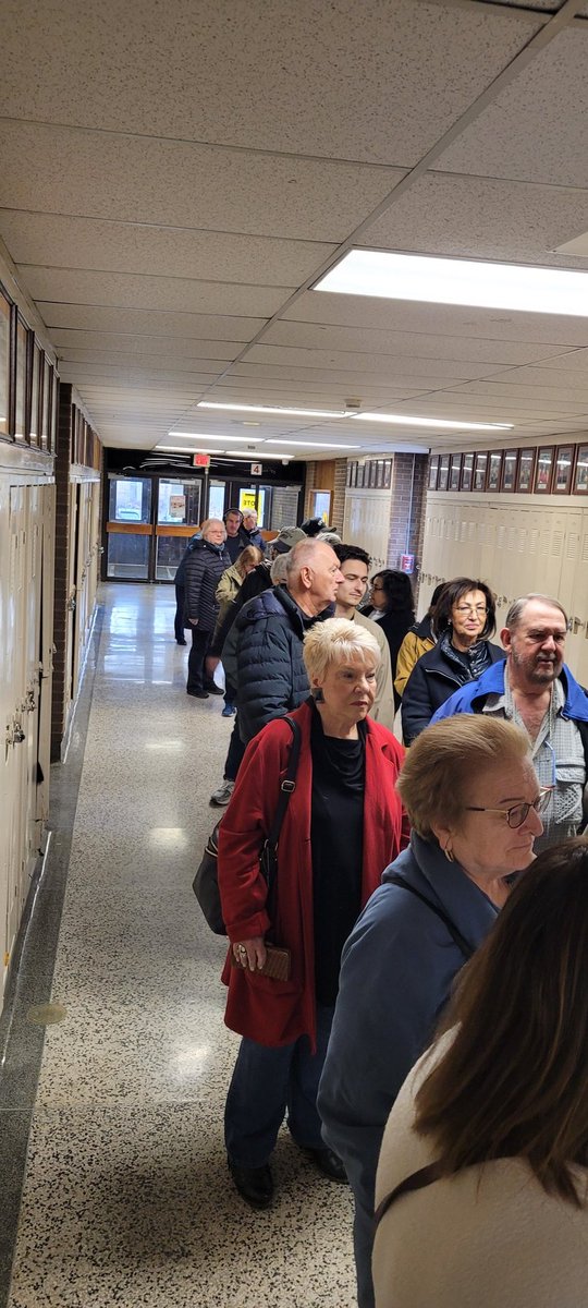 M. Brett A. tweet media