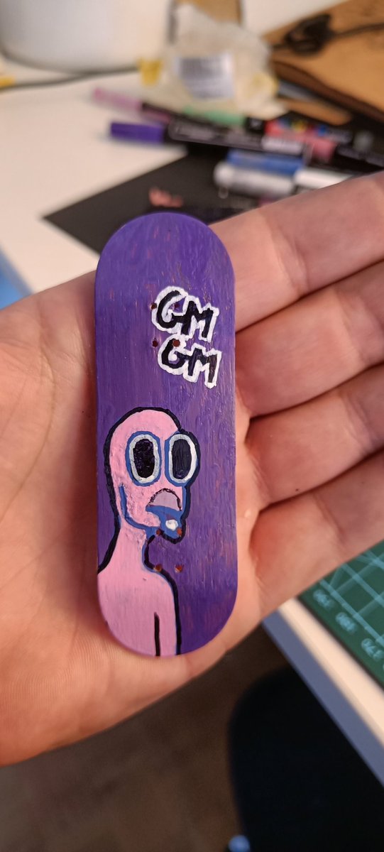 Gm gm to all FUCKERS and non-fuckers

Been touching, and smoking, grass lately but still am a fucker for life and a true believer of $SEI

Since I didn't want to post empty handed, I created this as a tribute to my fucker family 

Where are the (finger)skaters at?

YRRRRRRRRRR