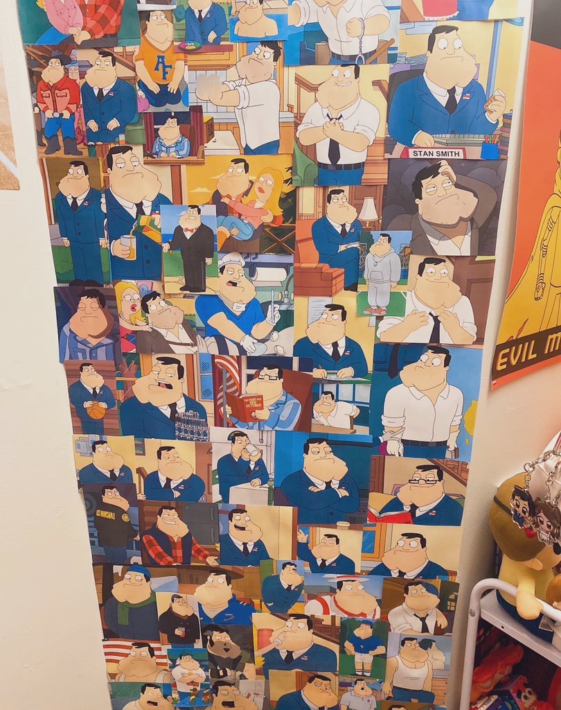 Iluvtheworld43's tweet photo. okay so this blew up a little but hi i really love stan smith, he’s been my favorite for 16+ years &amp; i like american dad so follow me for more of that ╰(*´︶`*)╯🤍🪽 https://t.co/dDVS3L1Rwk