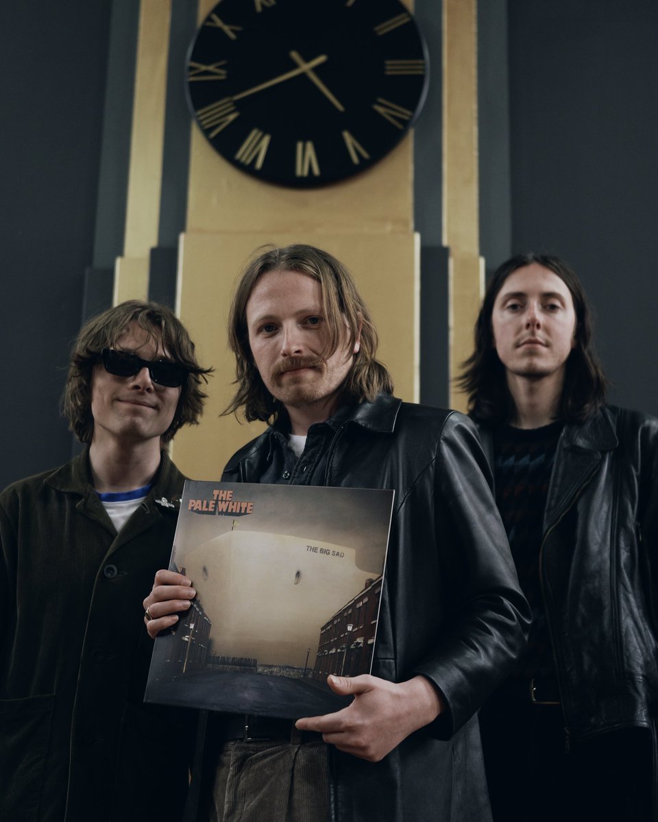 What a day. What a response. Thank you for all for the love on ‘The Big Sad’ 🤍
ffm.bio/thepalewhite