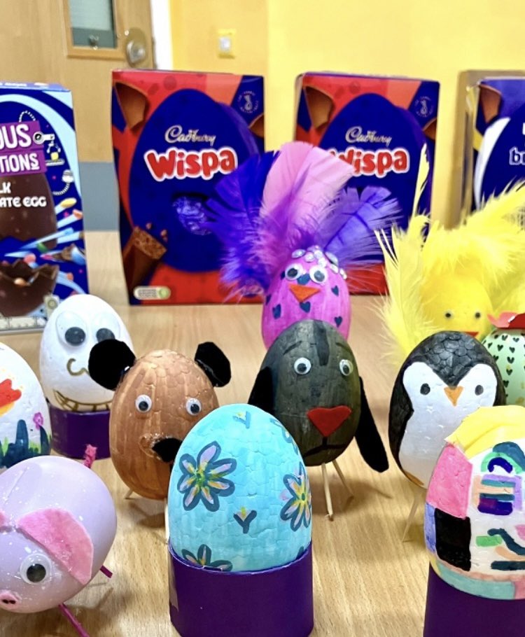 Lesley-Anne Elliot (@elli2lesley) on Twitter photo Easter on the Irwell Unit. North Ward held an Easter bonnet making competition and South Ward held an egg decorating competition. Some cracking efforts by patients and staff 🐣 <a href="/PennineCareNHS/">Pennine Care NHS FT</a> Easter on the Irwell Unit. North Ward held an Easter bonnet making competition and South Ward held an egg decorating competition. Some cracking efforts by patients and staff 🐣 <a href="/PennineCareNHS/">Pennine Care NHS FT</a>