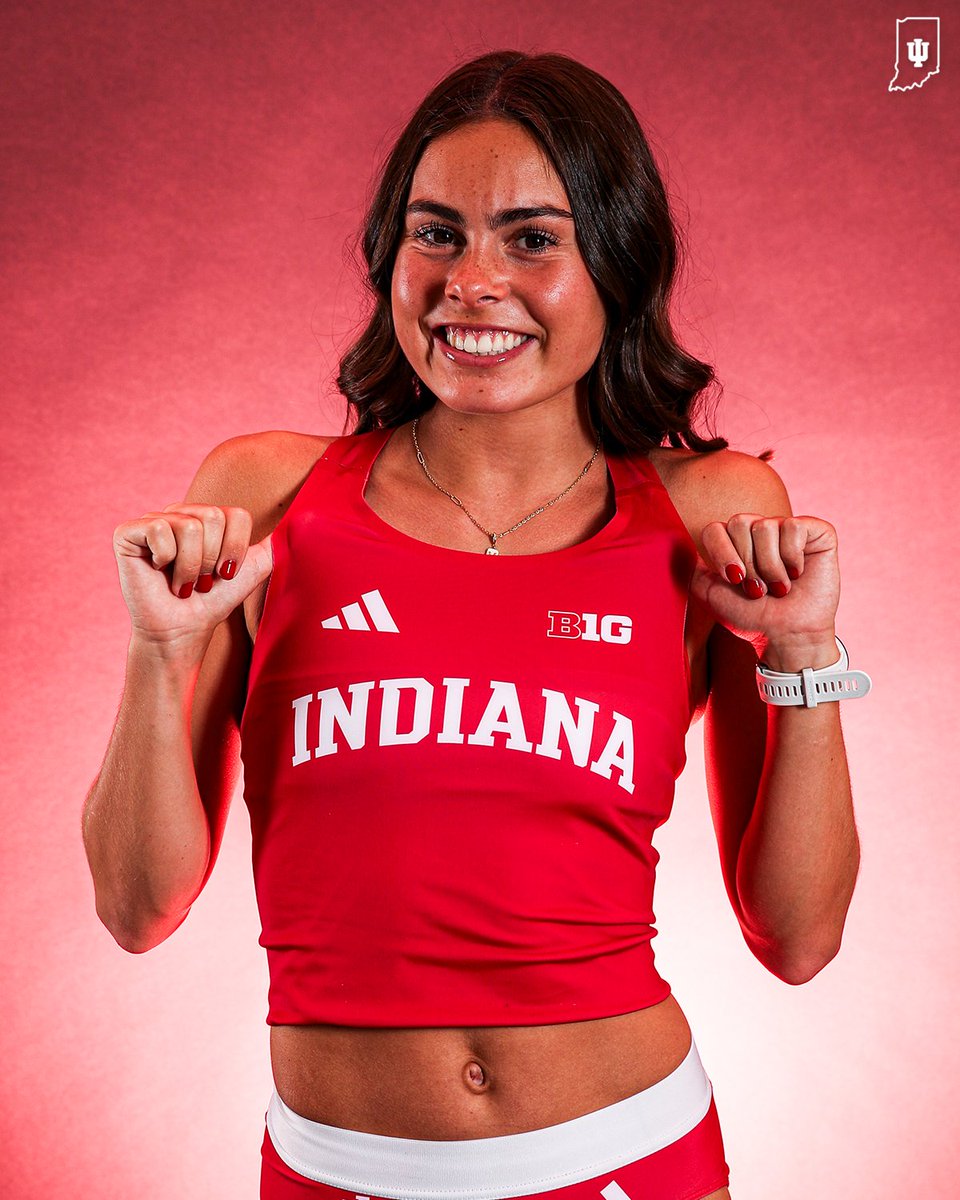 Improving in the 1,500!

Joey Rastrelli (4:29.20) and Michaela Quinn (4:33.11) set personal bests in the 1,500m.