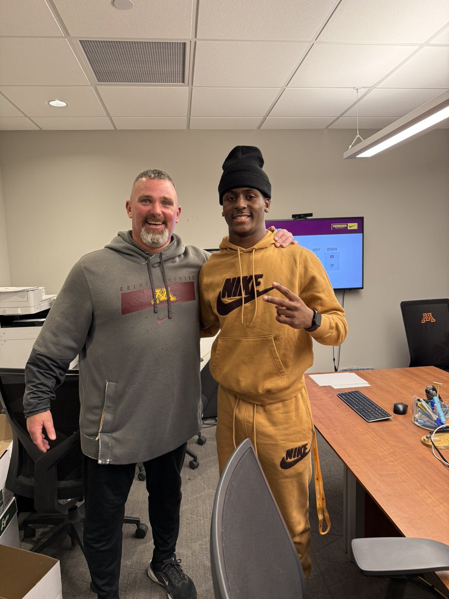 Justin “J-Hop” Hopkins (@justinhopkins26) on Twitter photo Great Spring Practice Visit! #RTB Ski-U-Mah #GoGophers <a href="/GopherFootball/">Minnesota Football</a> <a href="/Coach_Fleck/">P.J. Fleck</a> <a href="/CoachNJ_Monroe/">Nick Monroe</a> <a href="/Coach_DCollins/">Danny Collins</a> Coach Dan Nichols 🛶🛶🛶 Great Spring Practice Visit! #RTB Ski-U-Mah #GoGophers <a href="/GopherFootball/">Minnesota Football</a> <a href="/Coach_Fleck/">P.J. Fleck</a> <a href="/CoachNJ_Monroe/">Nick Monroe</a> <a href="/Coach_DCollins/">Danny Collins</a> Coach Dan Nichols 🛶🛶🛶