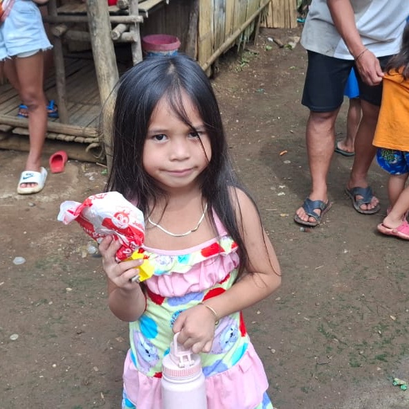 FFHMedia's tweet image. Phenomenal work by our partners at the iCare Project led by Coach Ronel, celebrating festivities with the indigenous people of Sankana in Manolo Fortich, Bukidnon. As Helen Keller once said, "Alone, we can do so little; together, we can do so much.”