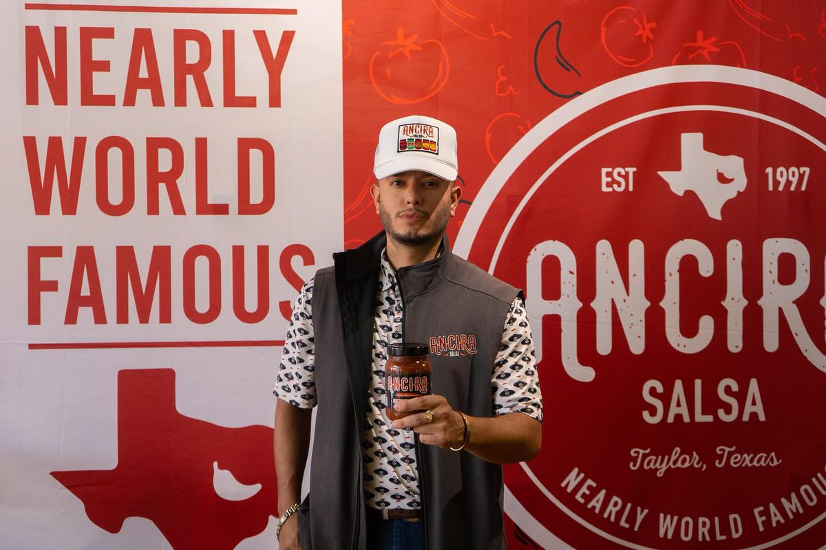 VisitTaylorTX's tweet photo. 🌶️🎉 Anicra Salsa just celebrated their grand opening in Taylor! 🔥 If you haven’t tried their flavorful salsas yet, now’s the time to spice up your life! 🌶️👌 #TaylorMadeTexas

🔗:  https://t.co/a0RxtnUl9E https://t.co/io0k520q8c