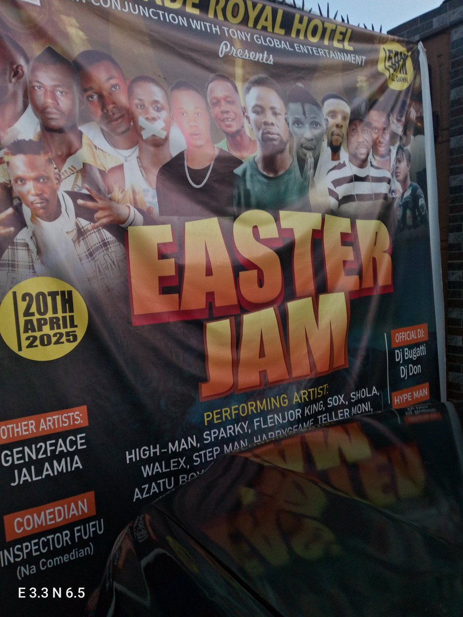 Sholadeviant's tweet photo. Easter Sunday is just a few days away.
#Superman #luth #Wizkid #Davido #5IVE #Chioma https://t.co/1Wp3TZV5Ru