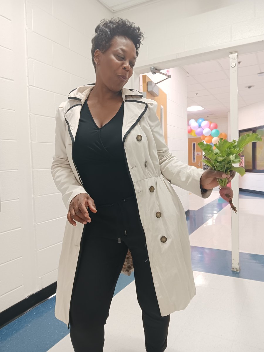 Willie Holmes tweet media