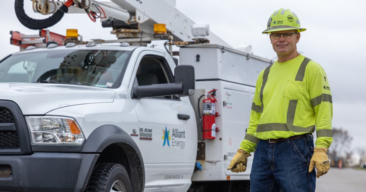 On this National Lineworker Appreciation Day, we want to take a moment to celebrate our line workers who keep the current flowing to our homes and businesses. They are a crucial part of Alliant Energy, working tirelessly to address electrical problems safely and quickly.