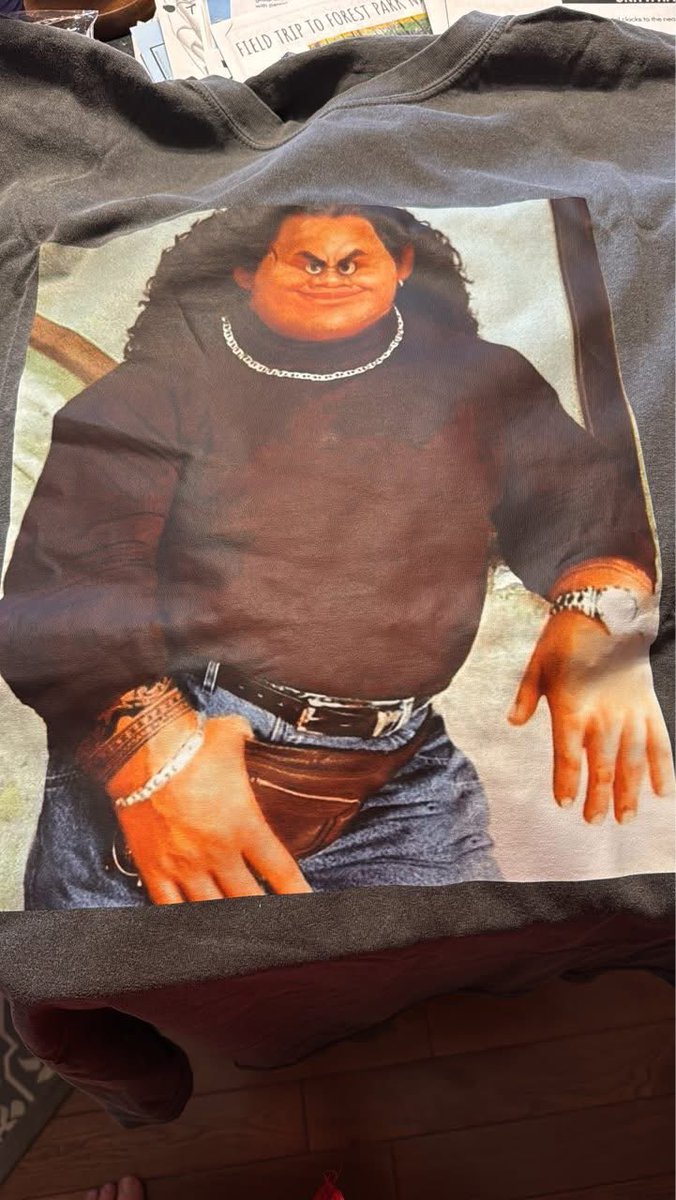 DPitz82's tweet photo. Got my shirt for our @WaltDisneyWorld #Epcot day. #Maui as the @TheRock circa 1996. https://t.co/8lrJ0M2u0P