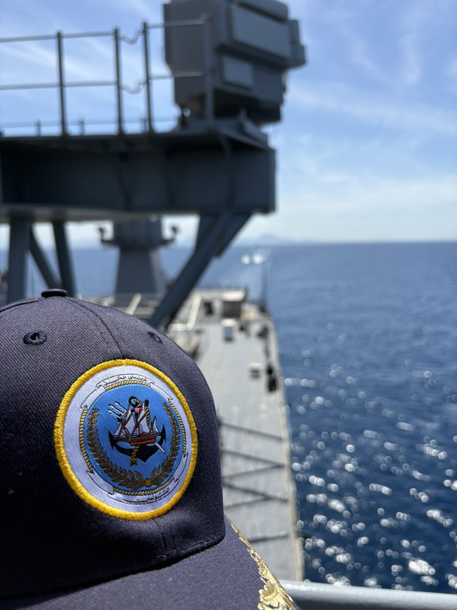 FarvaPrice's tweet photo. Continuing our partnership that started in 1799.
Beautiful day for a PASSEX with the Tunisian Navy.
#VoxMaris
#DYDFTN https://t.co/76ncfhfmz6