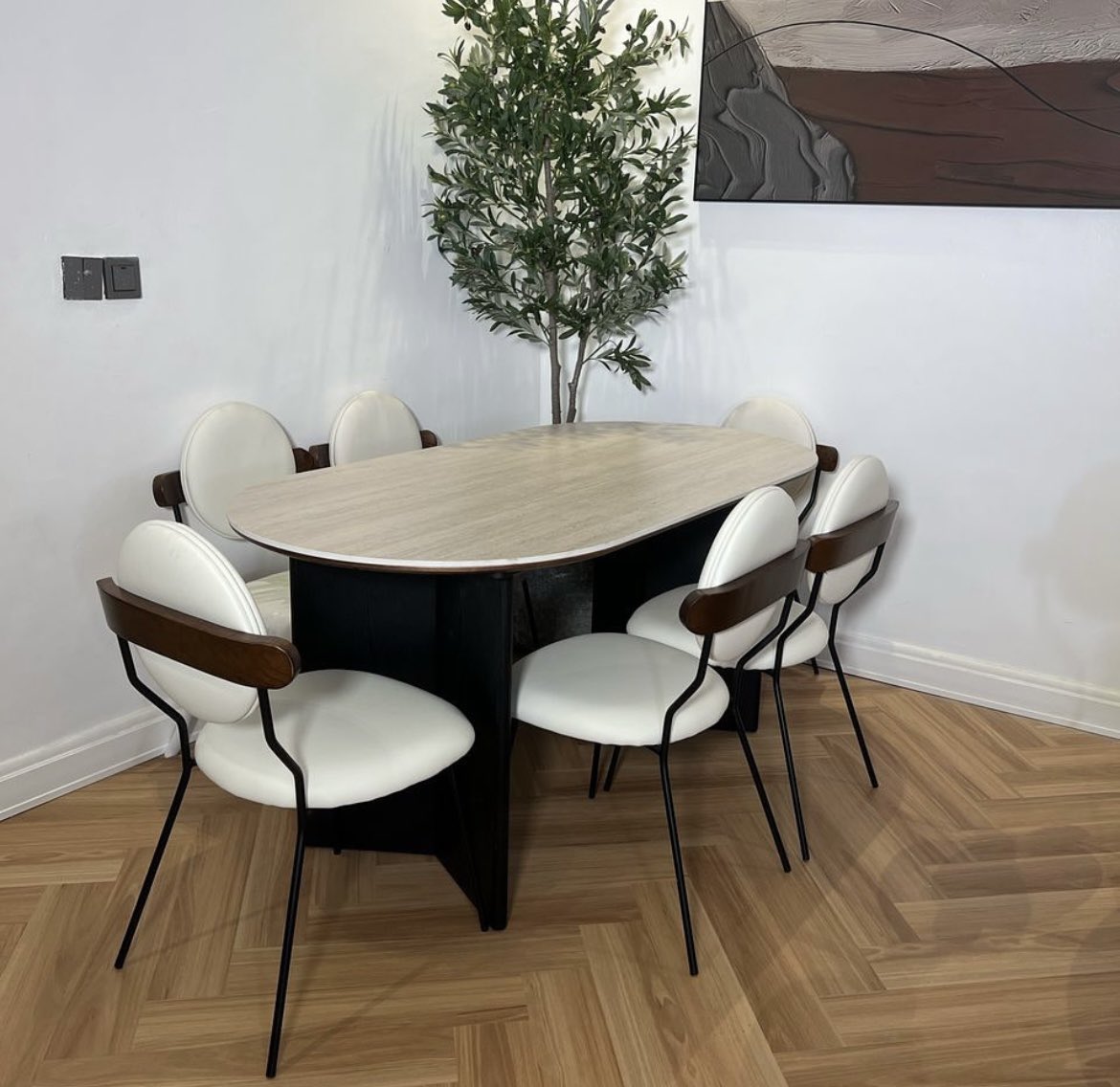 KimberlyIntdec's tweet image. 𝐏𝐫𝐨𝐝𝐮𝐜𝐭 𝐃𝐞𝐭𝐚𝐢𝐥𝐬 :- 𝑷𝒓𝒆𝒎𝒊𝒖𝒎 6 𝑺𝒆𝒂𝒕𝒆𝒓 𝑫𝒊𝒏𝒊𝒏𝒈 𝑺𝒆𝒕 ‼️

𝐏𝐑𝐈𝐂𝐄 🏷️ 1,850,000(𝐍𝐆𝐍) 

𝐓𝐨 𝐏𝐥𝐚𝐜𝐞 𝐀𝐧 𝐎𝐫𝐝𝐞𝐫 📱 𝐂𝐚𝐥𝐥/𝐖𝐡𝐚𝐭𝐬𝐀𝐩𝐩 :- 𝟎𝟕𝟎𝟓𝟒𝟕𝟐𝟓𝟏𝟎𝟒

#diningset #diningtableset #tableset