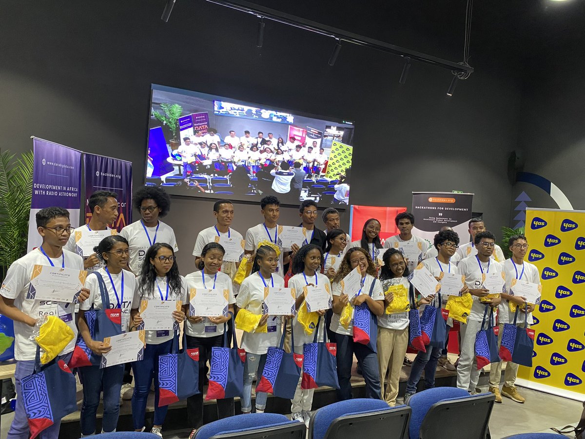 Huge congratulations to Team Madagascar for successfully completing their regional hackathon ! We’re incredibly proud of the entire team—especially team leader Ny Ando Ralitera —for your dedication! Well done on making this hackathon a true success!

#DSRH2025