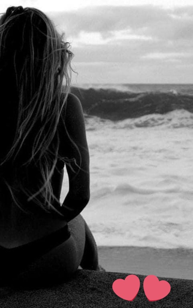 A través de la luna tweet media