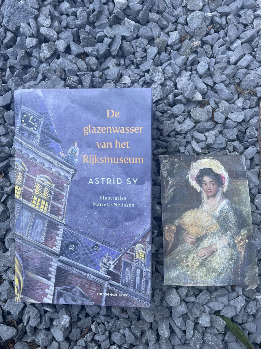 johohensteijn's tweet photo. Een spannend boek voor de kleinkinderen (va 10) Elk moment dat ik kan zit ik erin te lezen! Geweldig geschreven, spannend. 
Speurtocht naar een geheim in het Rijksmuseum en over de schilderijen die daar hangen oa Isabella van Simon Maris. 
Aanrader!#PeterGorsel #thilledop https://t.co/eFemRoDnT6