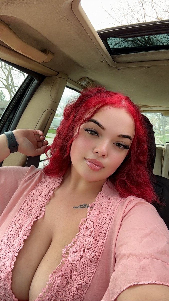 Leeannston 🖤 tweet media