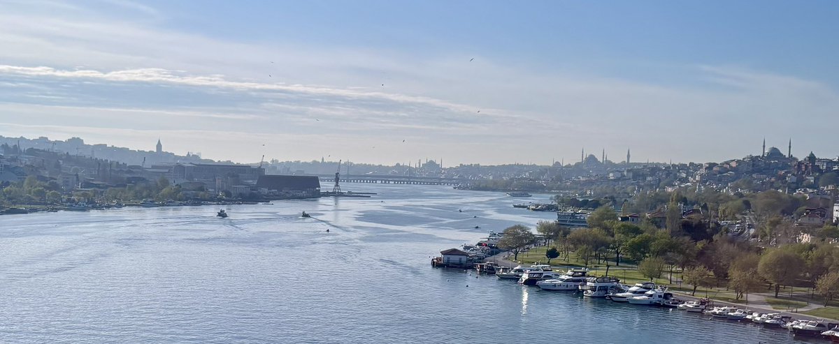 #Istanbul’un altın boynuzu #Haliç
#goldenhorn 

youtu.be/AgZR0OtDR0c