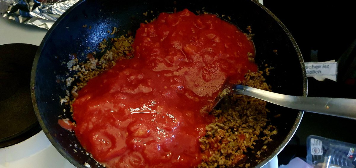 BenjaminvdWerf's tweet photo. #Essen #Nudeln #Bolognese https://t.co/pgtPDxh3wb